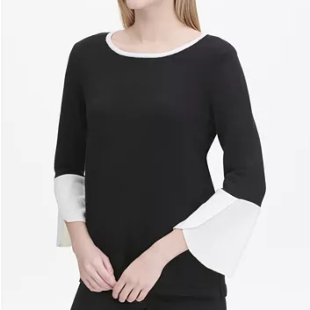 Calvin Klein

Colorblocked Tulip-Sleeve Sweater